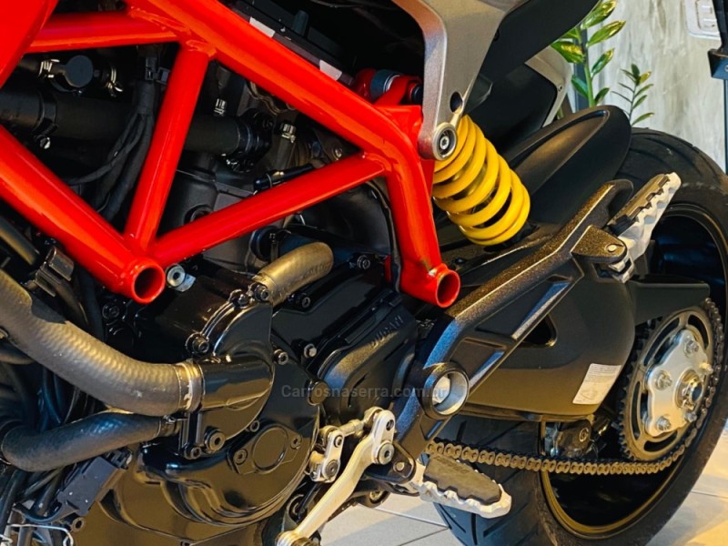 HYPERMOTARD 821  - 2016 - CAXIAS DO SUL