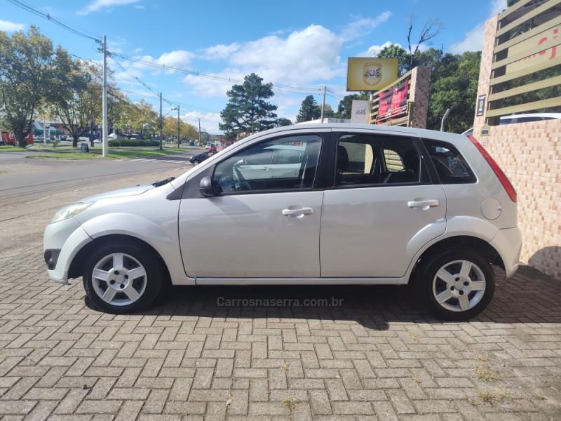 FIESTA 1.0 MPI CLASS HATCH 8V FLEX 4P MANUAL - 2014 - CANELA