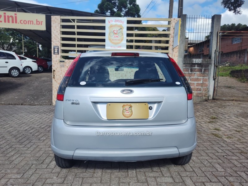 FIESTA 1.0 MPI CLASS HATCH 8V FLEX 4P MANUAL - 2014 - CANELA