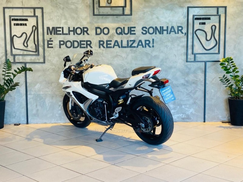 GSXR 750 - 2011 - CAXIAS DO SUL