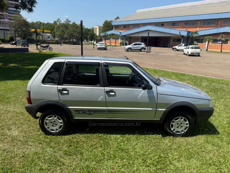 UNO 1.0 WAY 8V FLEX 4P MANUAL - 2009 - BROCHIER