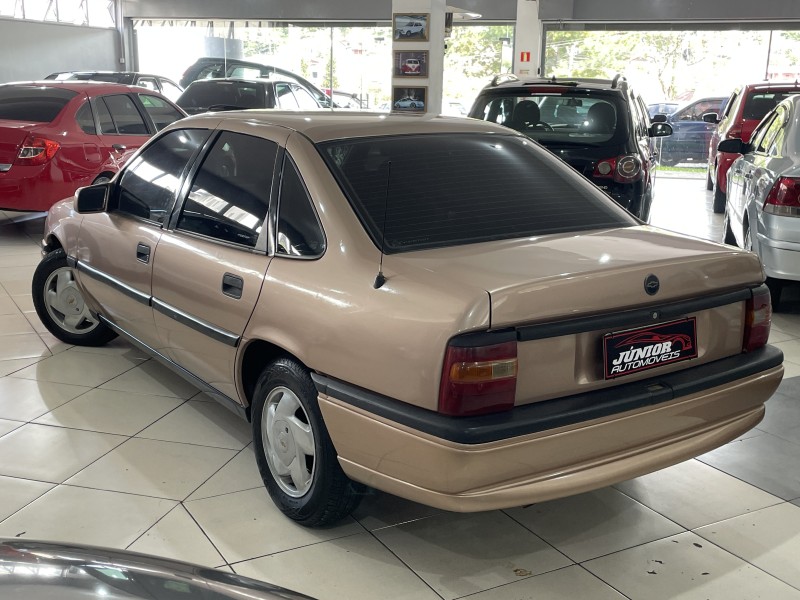 VECTRA 2.0 MPFI GLS 8V GASOLINA 4P MANUAL - 1996 - CAXIAS DO SUL