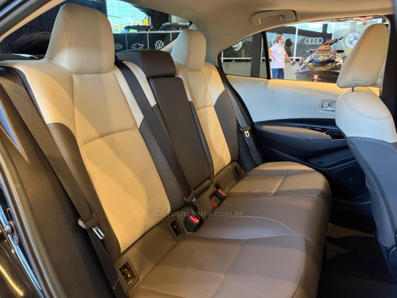COROLLA 2.0 ALTIS 16V FLEX 4P AUTOMÁTICO - 2022 - CAXIAS DO SUL
