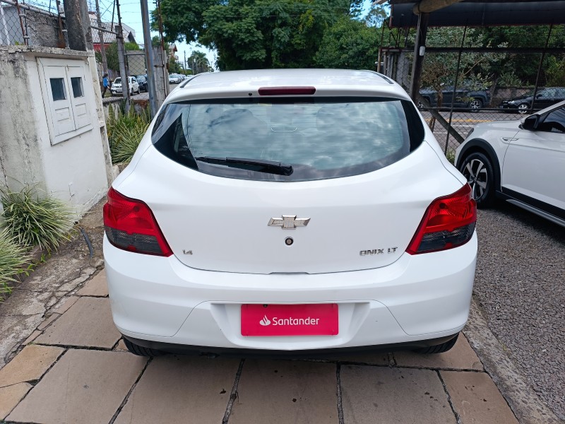 ONIX 1.4 MPFI LT 8V FLEX 4P MANUAL - 2014 - BENTO GONçALVES