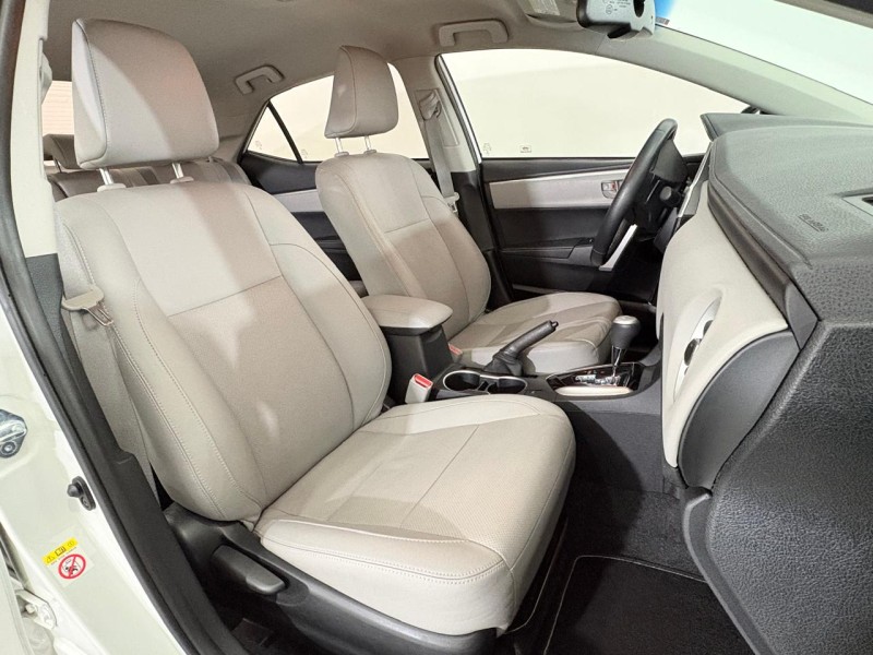 COROLLA 2.0 XEI 16V FLEX 4P AUTOMÁTICO - 2018 - FARROUPILHA