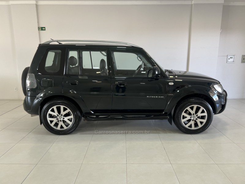 PAJERO TR4 2.0 4X4 16V 140CV FLEX 4P AUTOMÁTICO - 2014 - BENTO GONçALVES