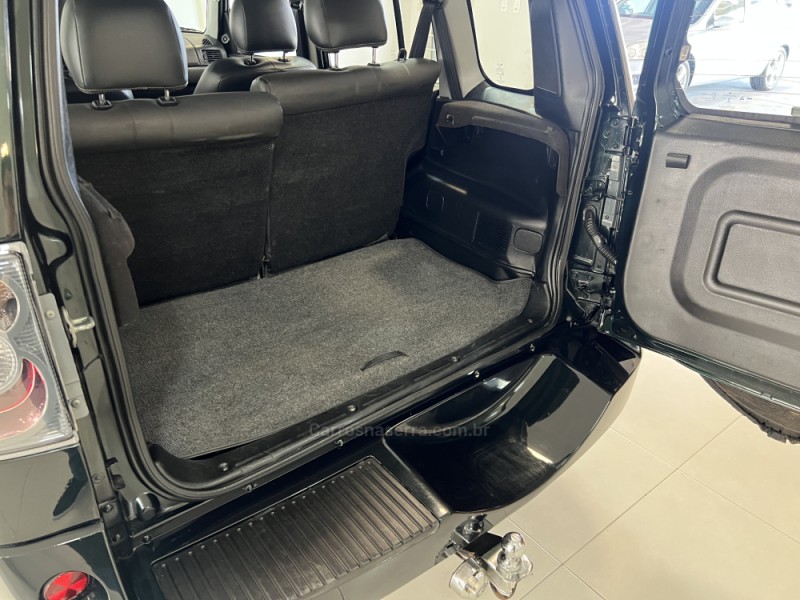 PAJERO TR4 2.0 4X4 16V 140CV FLEX 4P AUTOMÁTICO - 2014 - BENTO GONçALVES