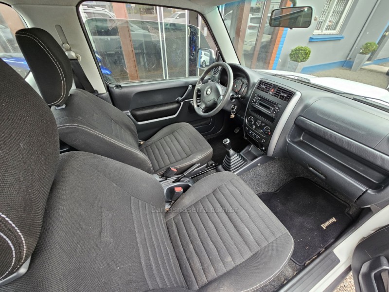 JIMNY 1.3 4ALL 4X4 16V GASOLINA 2P MANUAL - 2015 - CAMPO BOM