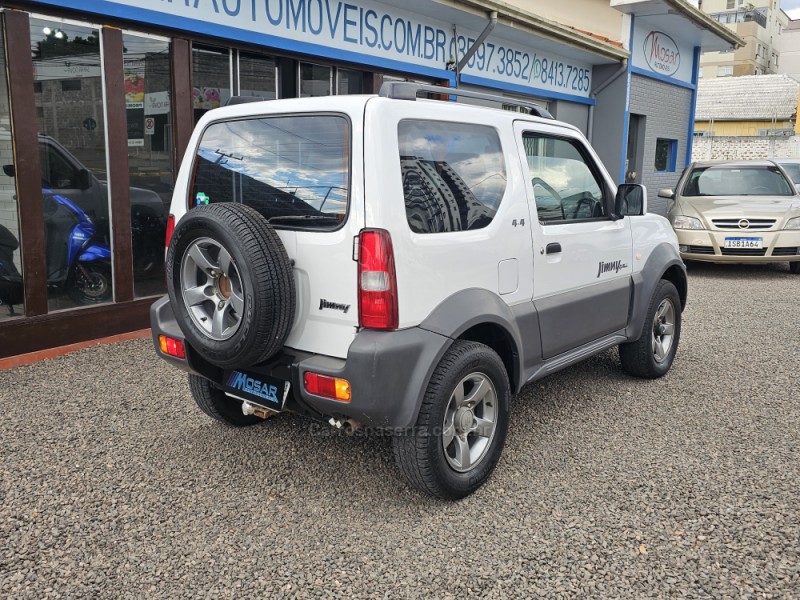 JIMNY 1.3 4ALL 4X4 16V GASOLINA 2P MANUAL - 2015 - CAMPO BOM