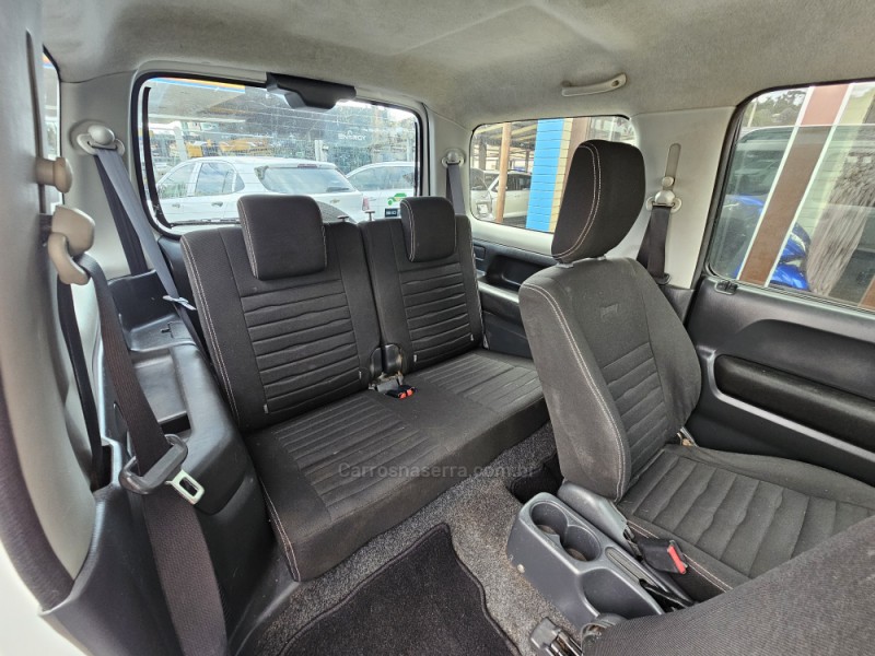 JIMNY 1.3 4ALL 4X4 16V GASOLINA 2P MANUAL - 2015 - CAMPO BOM