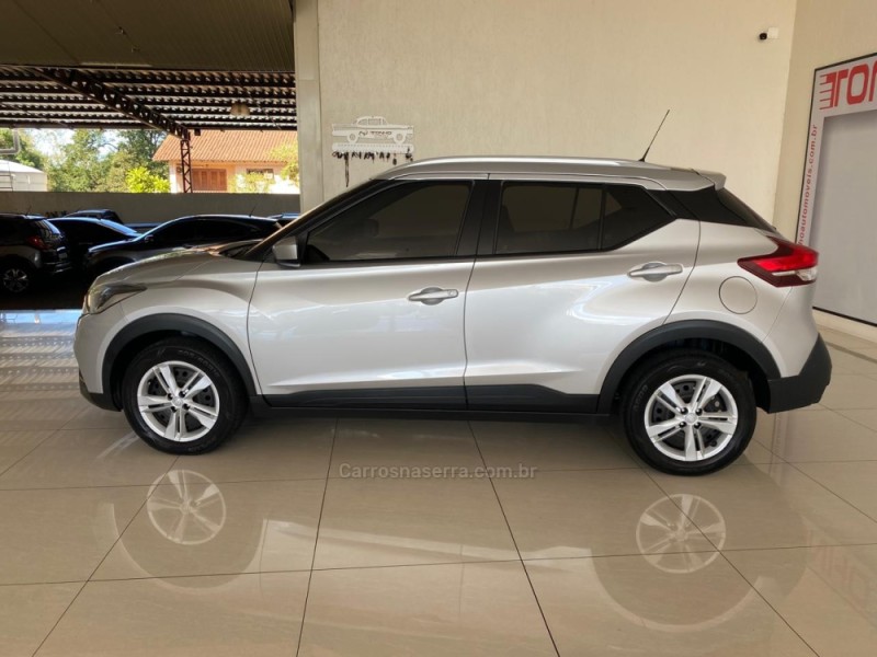 KICKS 1.6 16V FLEX S XTRONIC 4P AUTOMÁTICO - 2018 - LAJEADO