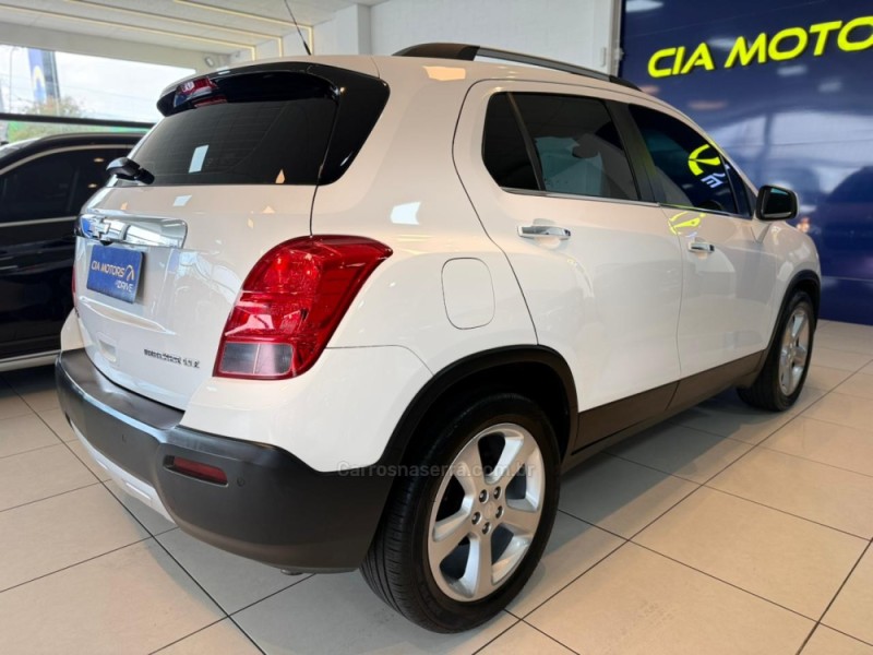 TRACKER 1.8 MPFI LTZ 4X2 16V FLEX 4P AUTOMÁTICO - 2015 - SãO LEOPOLDO