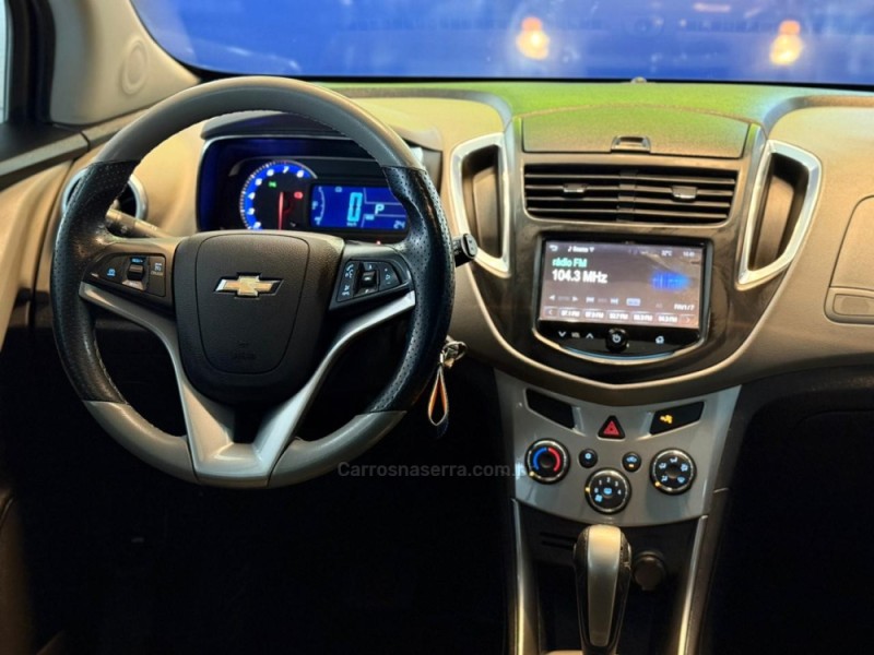 TRACKER 1.8 MPFI LTZ 4X2 16V FLEX 4P AUTOMÁTICO - 2015 - SãO LEOPOLDO