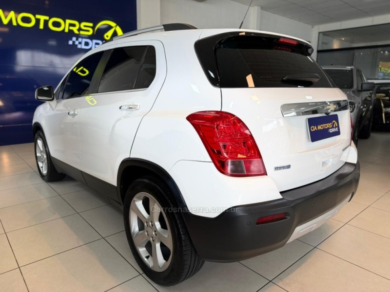TRACKER 1.8 MPFI LTZ 4X2 16V FLEX 4P AUTOMÁTICO - 2015 - SãO LEOPOLDO