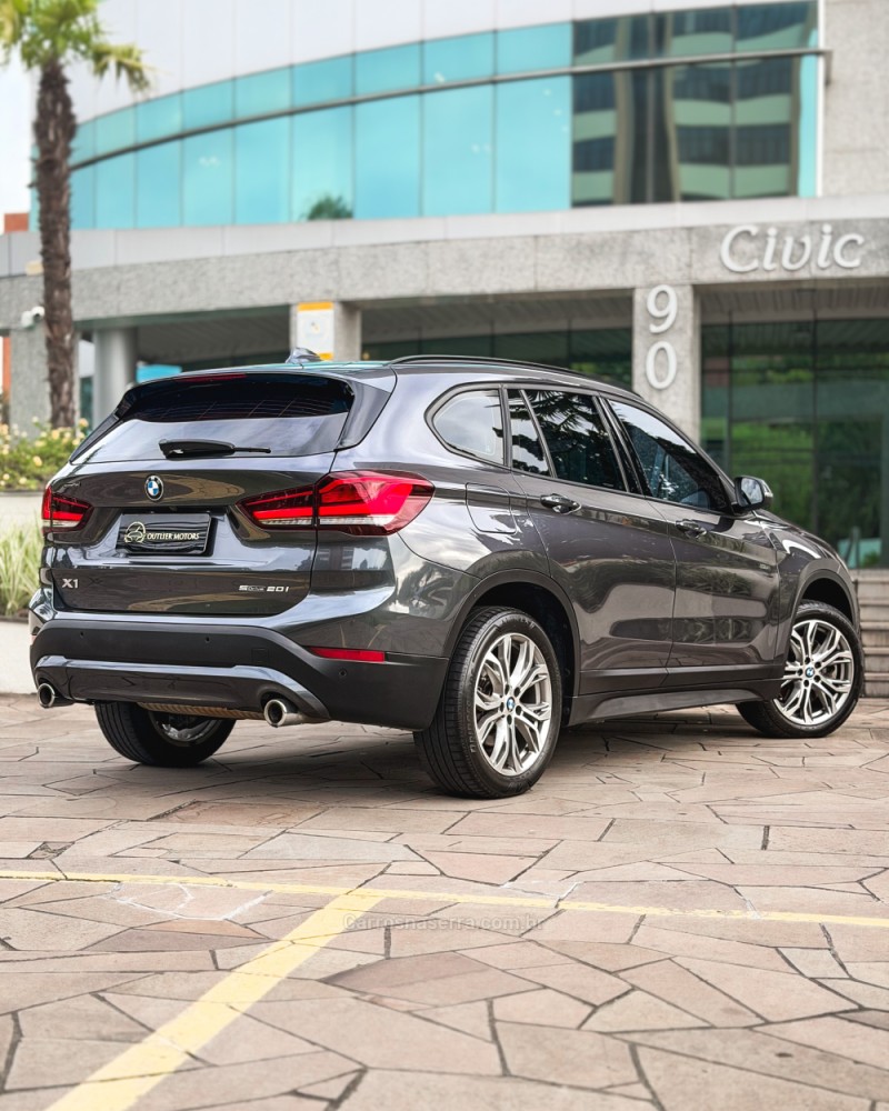 X1 2.0 16V TURBO ACTIVEFLEX SDRIVE20I 4P AUTOMÁTICO - 2022 - NOVO HAMBURGO