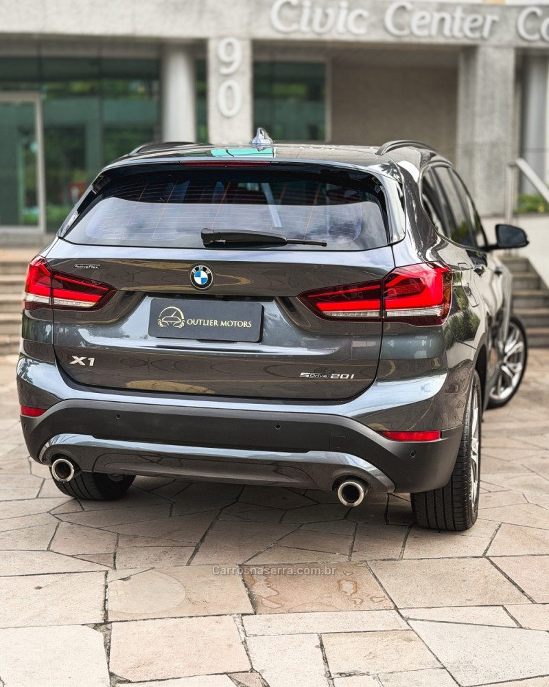 X1 2.0 16V TURBO ACTIVEFLEX SDRIVE20I 4P AUTOMÁTICO - 2022 - NOVO HAMBURGO