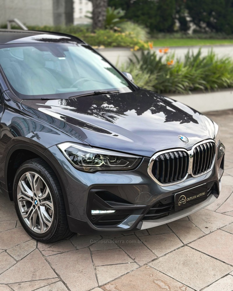 X1 2.0 16V TURBO ACTIVEFLEX SDRIVE20I 4P AUTOMÁTICO - 2022 - NOVO HAMBURGO