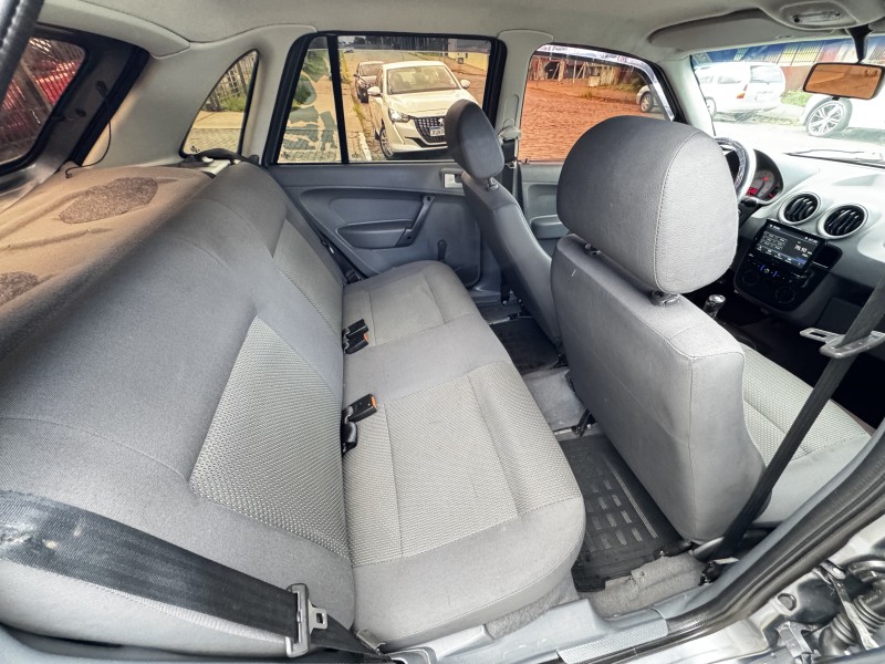 GOL 1.0 MI PLUS 8V FLEX 4P MANUAL G.IV - 2008 - CAXIAS DO SUL