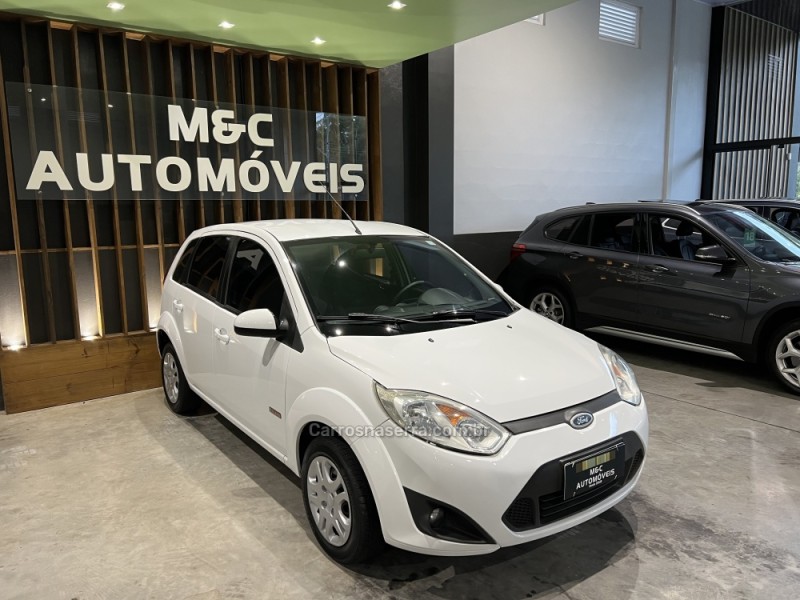 FIESTA 1.6 MPI CLASS HATCH 8V FLEX 4P MANUAL - 2013 - CAXIAS DO SUL