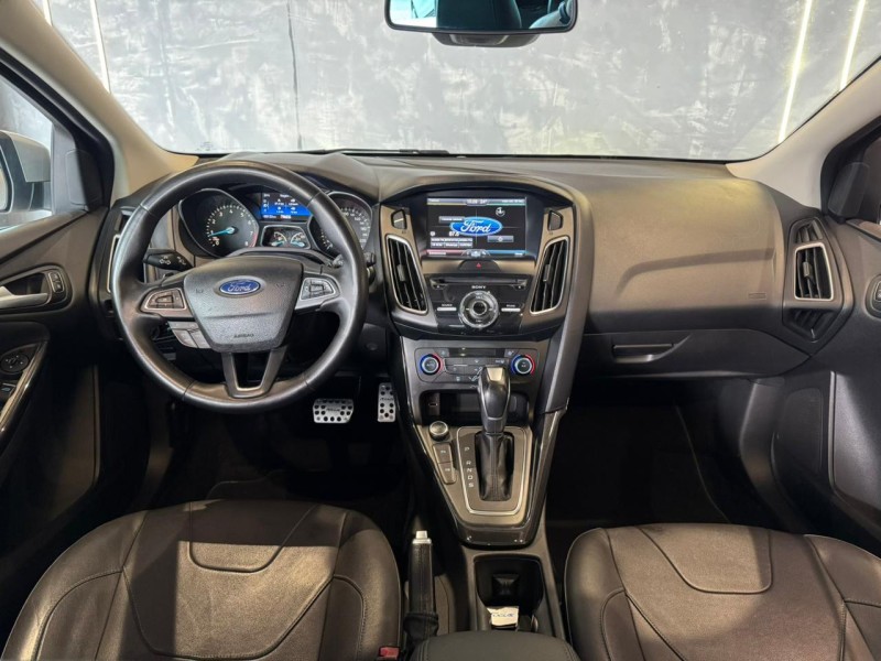 FOCUS 2.0 TITANIUM PLUS HATCH 16V FLEX 4P AUTO - 2016 - CAXIAS DO SUL