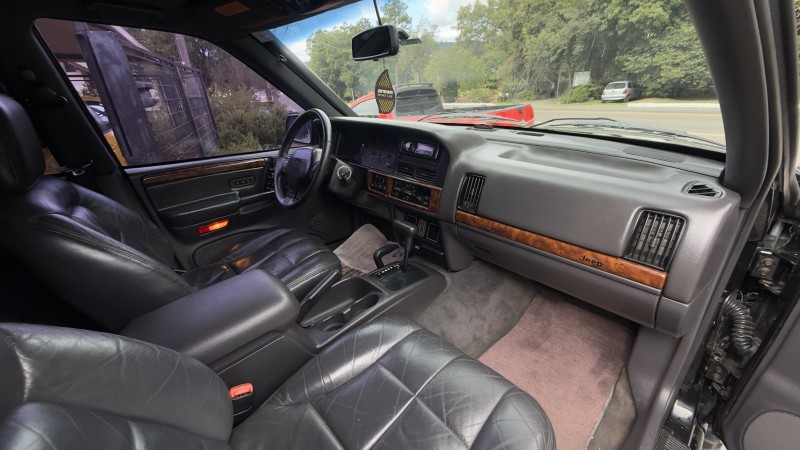 GRAND CHEROKEE 5.2 LIMITED 4X4 V8 16V GASOLINA 4P AUTOMÁTICO - 1997 - NOVA PETRóPOLIS