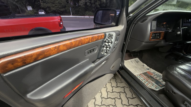 GRAND CHEROKEE 5.2 LIMITED 4X4 V8 16V GASOLINA 4P AUTOMÁTICO - 1997 - NOVA PETRóPOLIS