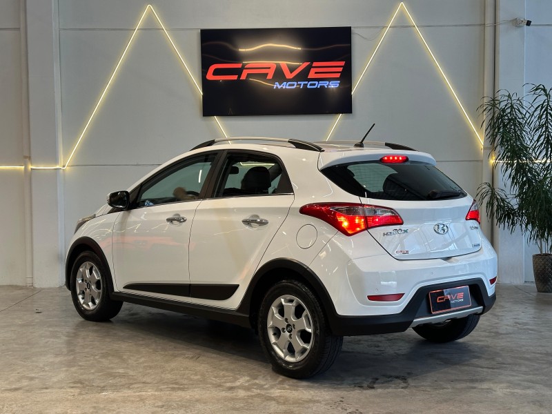 HB20X 1.6 16V PREMIUM FLEX 4P AUTOMÁTICO - 2015 - CAXIAS DO SUL
