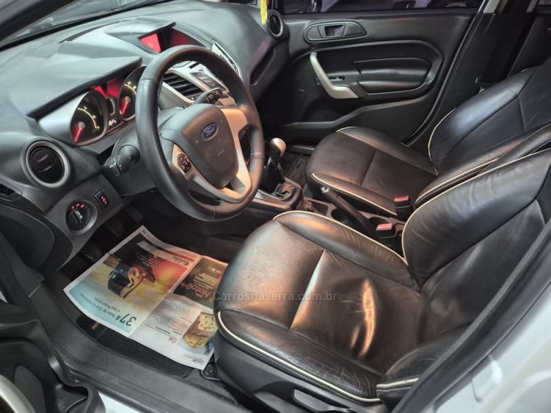 FIESTA 1.6 SE SEDAN 16V FLEX 4P MANUAL - 2013 - GARIBALDI