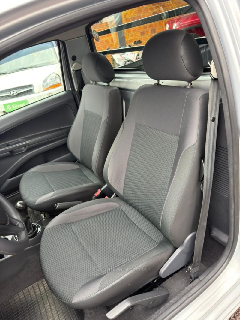 SAVEIRO 1.6 ROBUST CS 8V FLEX 2P MANUAL - 2019 - LAJEADO