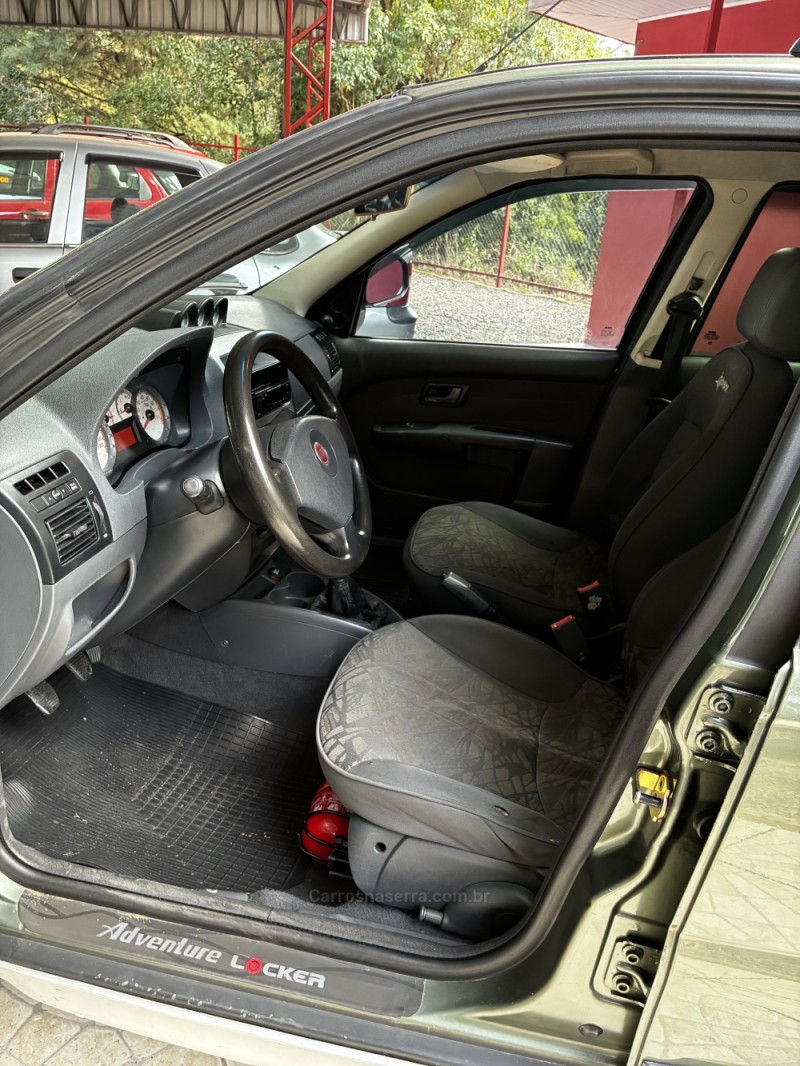 PALIO 1.8 MPI ADVENTURE WEEKEND 16V FLEX 4P MANUAL - 2009 - CAXIAS DO SUL