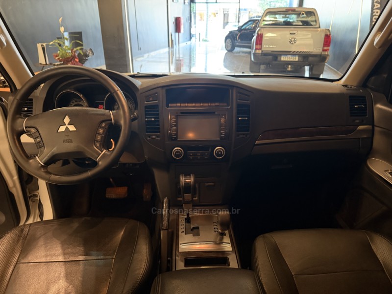 PAJERO FULL 3.2 HPE 4X4 16V DIESEL 2P AUTOMÁTICO - 2014 - CAXIAS DO SUL