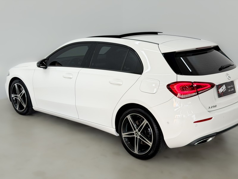 A 250 2.0 VISION TURBO HATCH GASOLINA 4P AUTOMÁTICO - 2020 - CAXIAS DO SUL