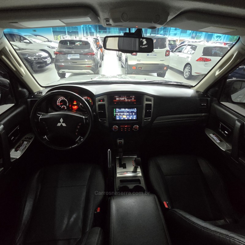 PAJERO FULL 3.2 HPE 4X4 16V DIESEL 4P AUTOMÁTICO - 2019 - SANTA CRUZ DO SUL