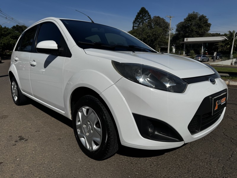 FIESTA 1.6 MPI CLASS HATCH 8V FLEX 4P MANUAL - 2012 - DOIS IRMãOS