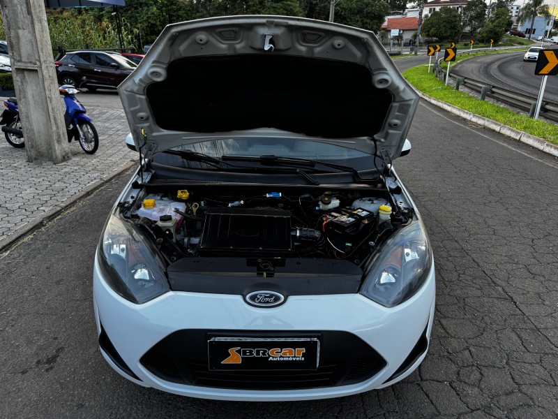 FIESTA 1.6 MPI CLASS HATCH 8V FLEX 4P MANUAL - 2012 - DOIS IRMãOS