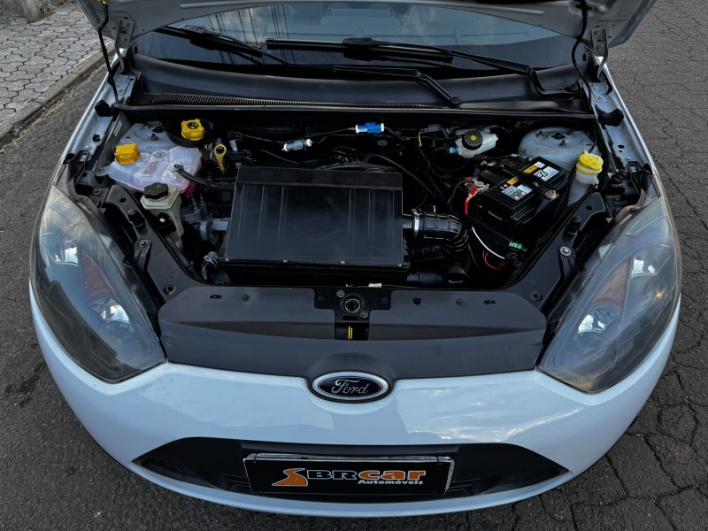 FIESTA 1.6 MPI CLASS HATCH 8V FLEX 4P MANUAL - 2012 - DOIS IRMãOS
