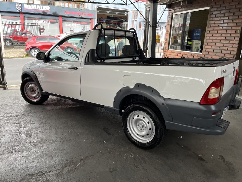 STRADA 1.4 MPI WORKING CS 8V CELEBRATION FLEX 2P MANUAL - 2013 - CAXIAS DO SUL