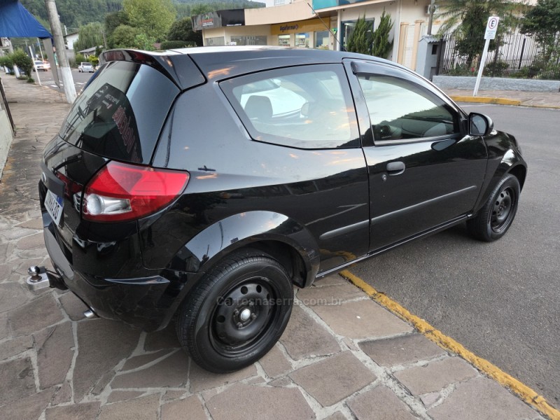 KA 1.0 MPI 8V FLEX 2P MANUAL - 2011 - PICADA CAFé