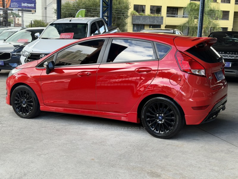 FIESTA 1.6 SPORT HATCH 16V FLEX 4P MANUAL - 2015 - CAXIAS DO SUL