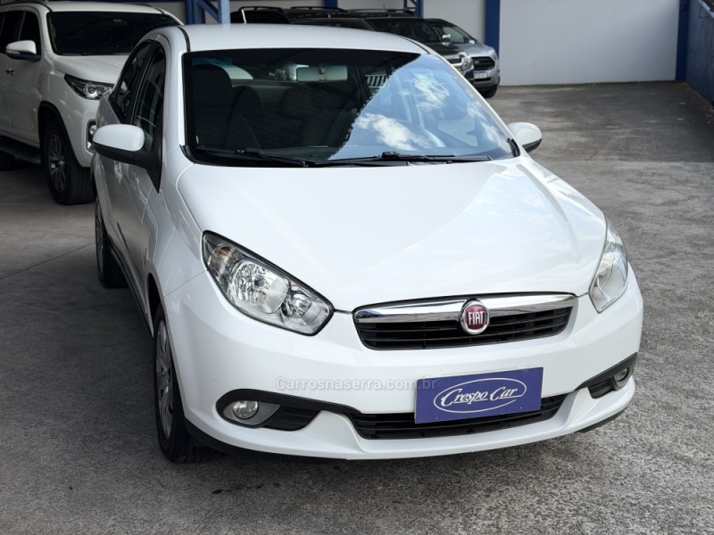 GRAND SIENA 1.4 MPI ATTRACTIVE 8V FLEX 4P MANUAL - 2015 - CAXIAS DO SUL