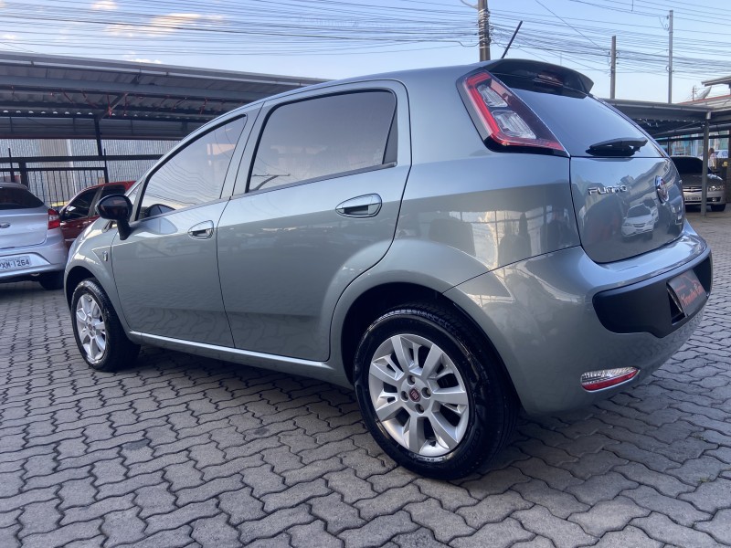 PUNTO 1.4 ATTRACTIVE ITALIA 8V FLEX 4P MANUAL - 2016 - CAXIAS DO SUL