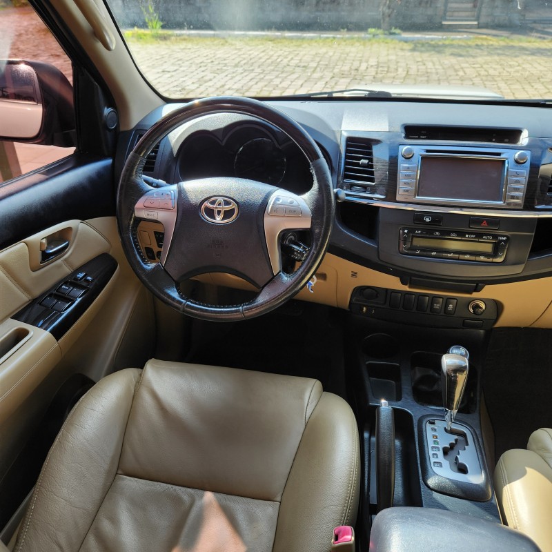 HILUX SW4 3.0 SRV 4X4 16V TURBO INTERCOOLER DIESEL 4P AUTOMÁTICO - 2014 - BENTO GONçALVES