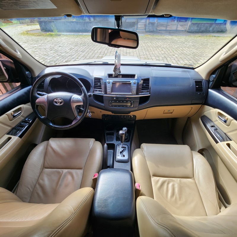 HILUX SW4 3.0 SRV 4X4 16V TURBO INTERCOOLER DIESEL 4P AUTOMÁTICO - 2014 - BENTO GONçALVES