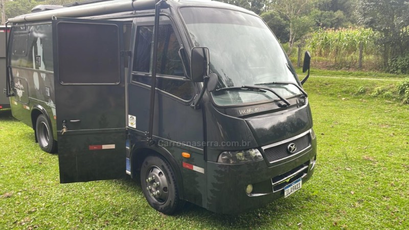 A8700  - 2003 - CAXIAS DO SUL