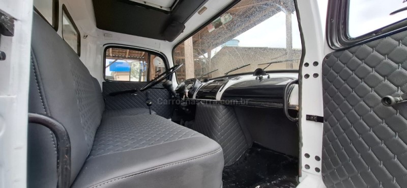 L-1313  - 1979 - PORTãO