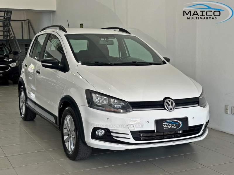 FOX 1.0 MPI TRACK 12V FLEX 4P MANUAL - 2017 - NOVO HAMBURGO