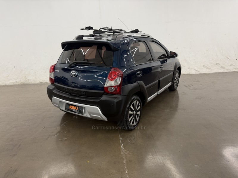ETIOS CROSS 1.5 16V FLEX 4P MANUAL - 2015 - CAXIAS DO SUL