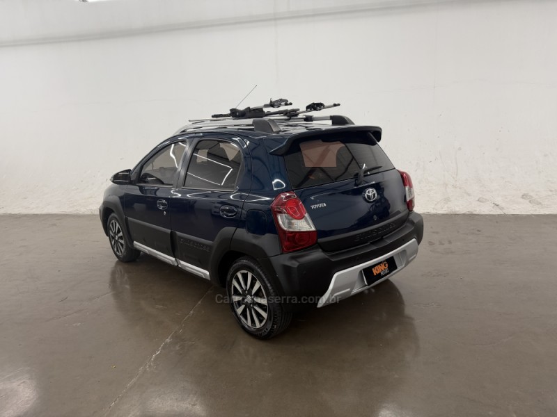 ETIOS CROSS 1.5 16V FLEX 4P MANUAL - 2015 - CAXIAS DO SUL