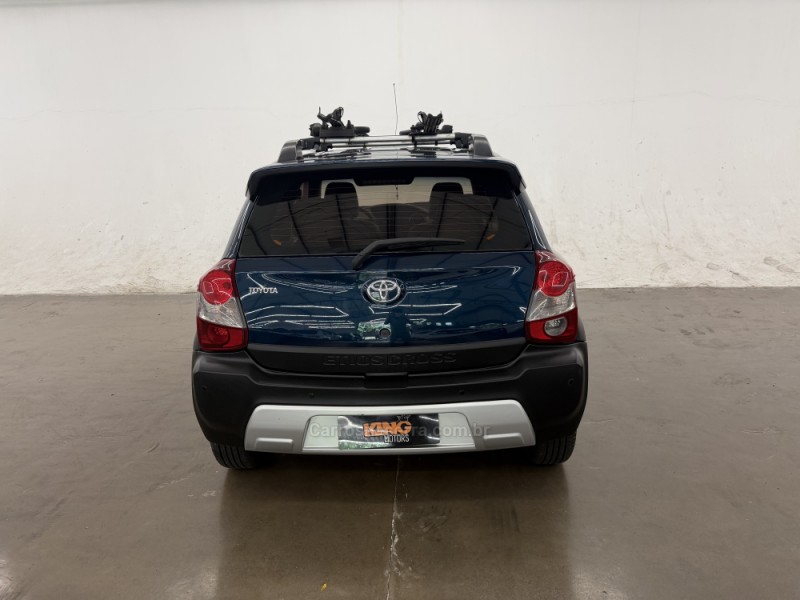 ETIOS CROSS 1.5 16V FLEX 4P MANUAL - 2015 - CAXIAS DO SUL