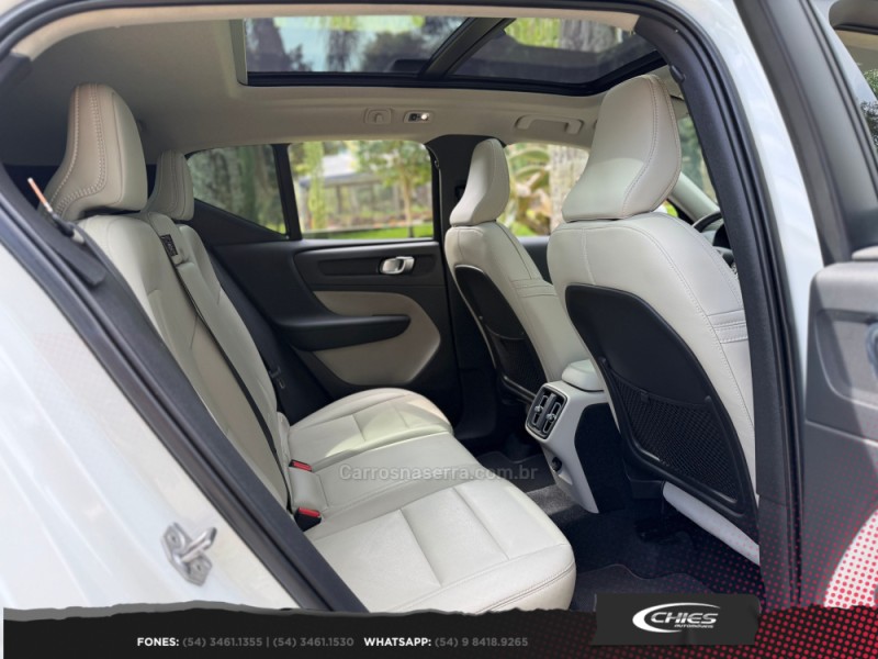 XC 40 1.5 T5 RECHARGE INSCRIPTION EXPRESSION HÍBRIDO 4P AUTOMÁTICO - 2021 - CARLOS BARBOSA